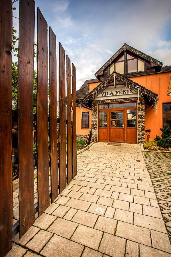 Vila Fenix B&B Ruzomberok Esterno foto