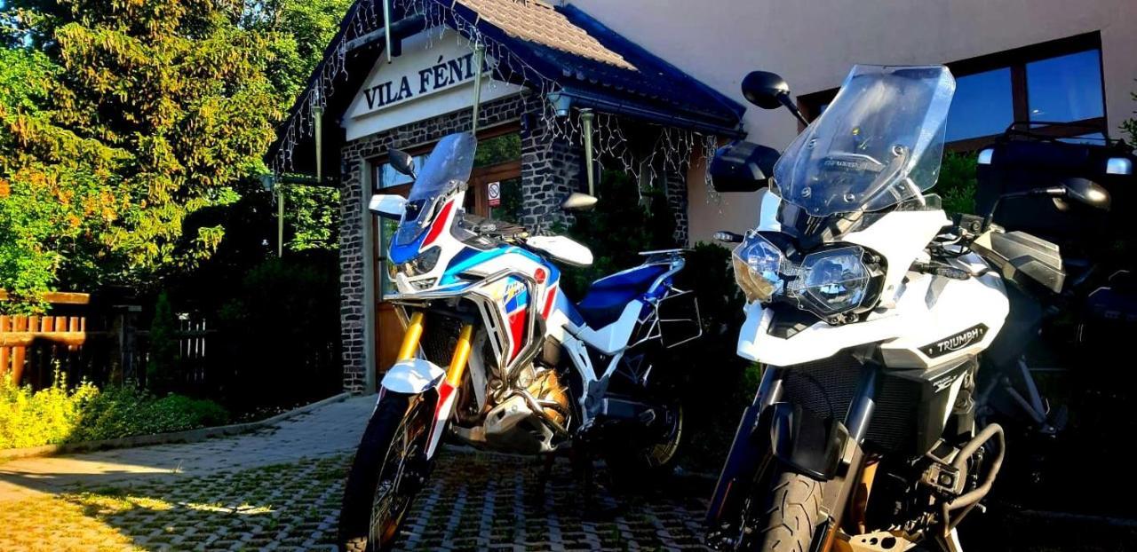 Vila Fenix B&B Ruzomberok Esterno foto